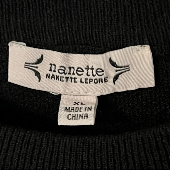 Nanette Lepore Hot Lips Sweatshirt Valentine’s Day Kiss Size XL NEW Ships Fast! - Picture 4 of 6